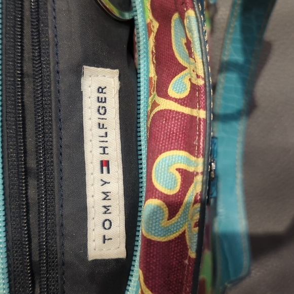 Tommy Hilfiger purse and wallet - Picture 3 of 5